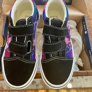 K-pop demon hunters vans